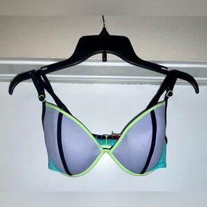 Victoria's Secret white and Green Underwire Bra